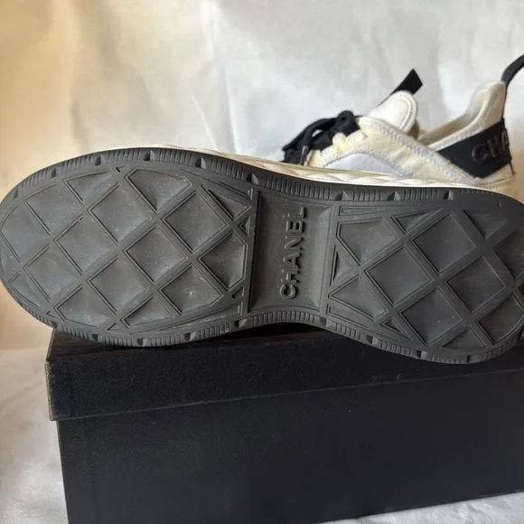 Women’s Chanel sneakers